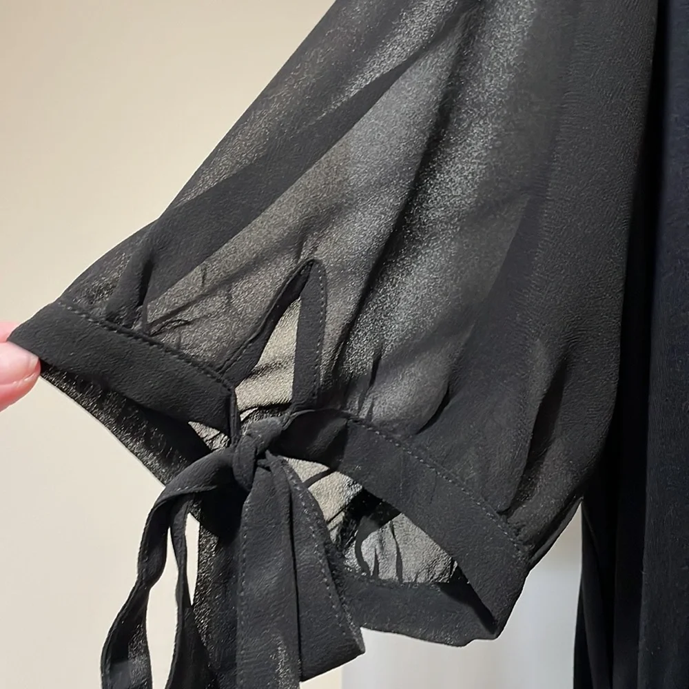 Lane Bryant 3/4 Sleeve Tunic - Picture 2 of 6